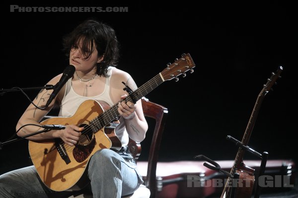ADRIANNE LENKER - 2024-05-02 - PARIS - Le Trianon - Adrianne Elizabeth Lenker